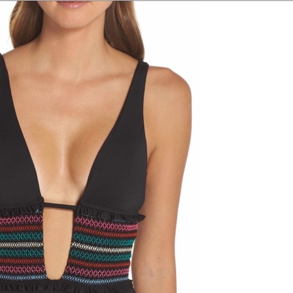 NEW Isabella Rose Smocked One-Piece Swimsuit – Size Small – $160 Retail! - Picture 4 of 5